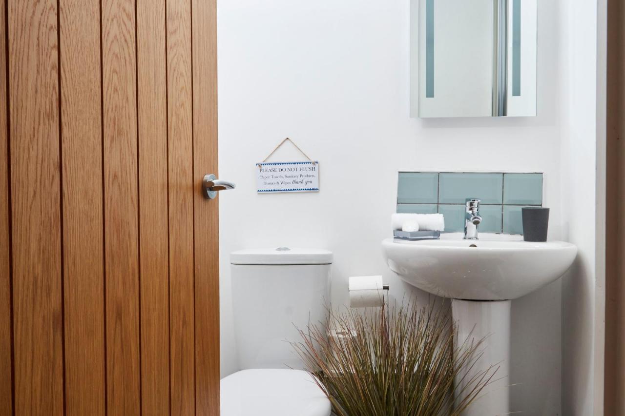The Nutcracker Suite - Self Check-In, Self-Catering Apartment For East Midlands Airport Kegworth Esterno foto
